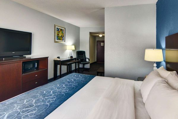 Hotel Comfort Suites Mineral Wells